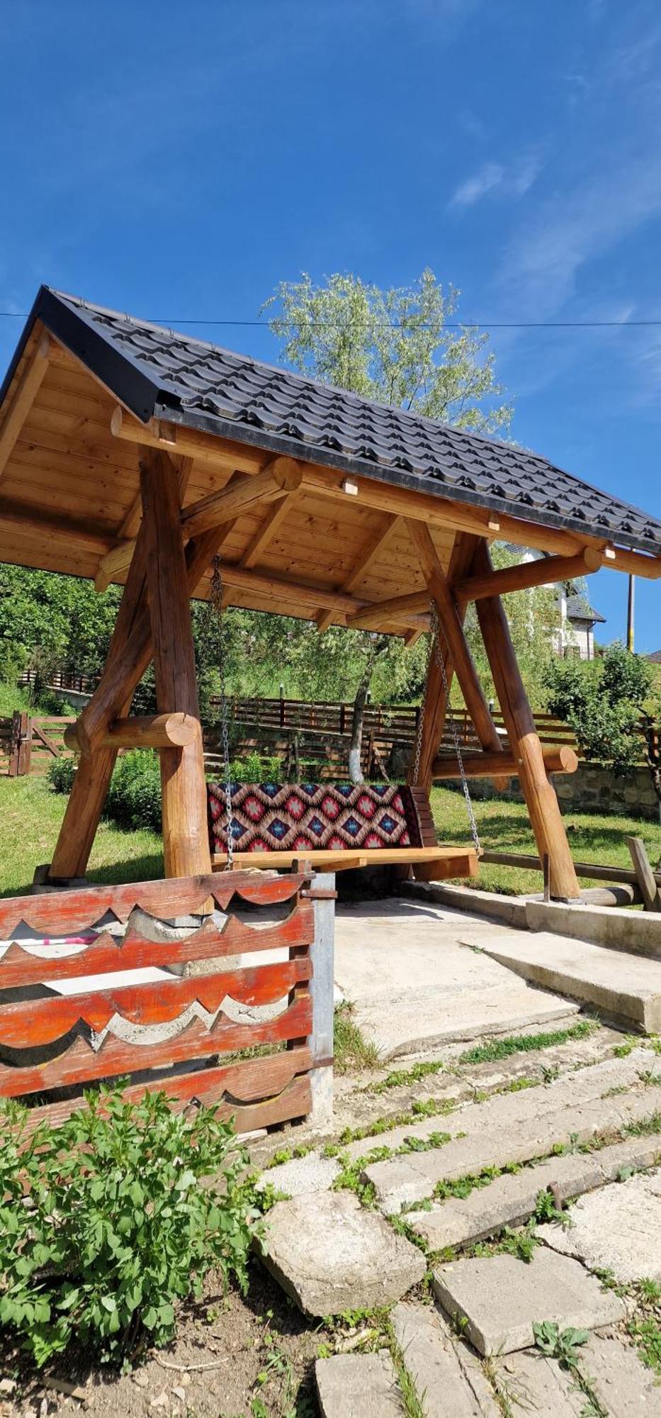 Hotel Casa Agroturistica Tarancuta Din Vatra Moldoviţei Exterior foto